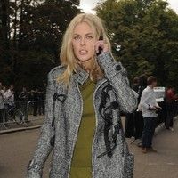 Donna Air - London Fashion Week Spring Summer 2012 - Burberry Prorsum - Outside | Picture 82284